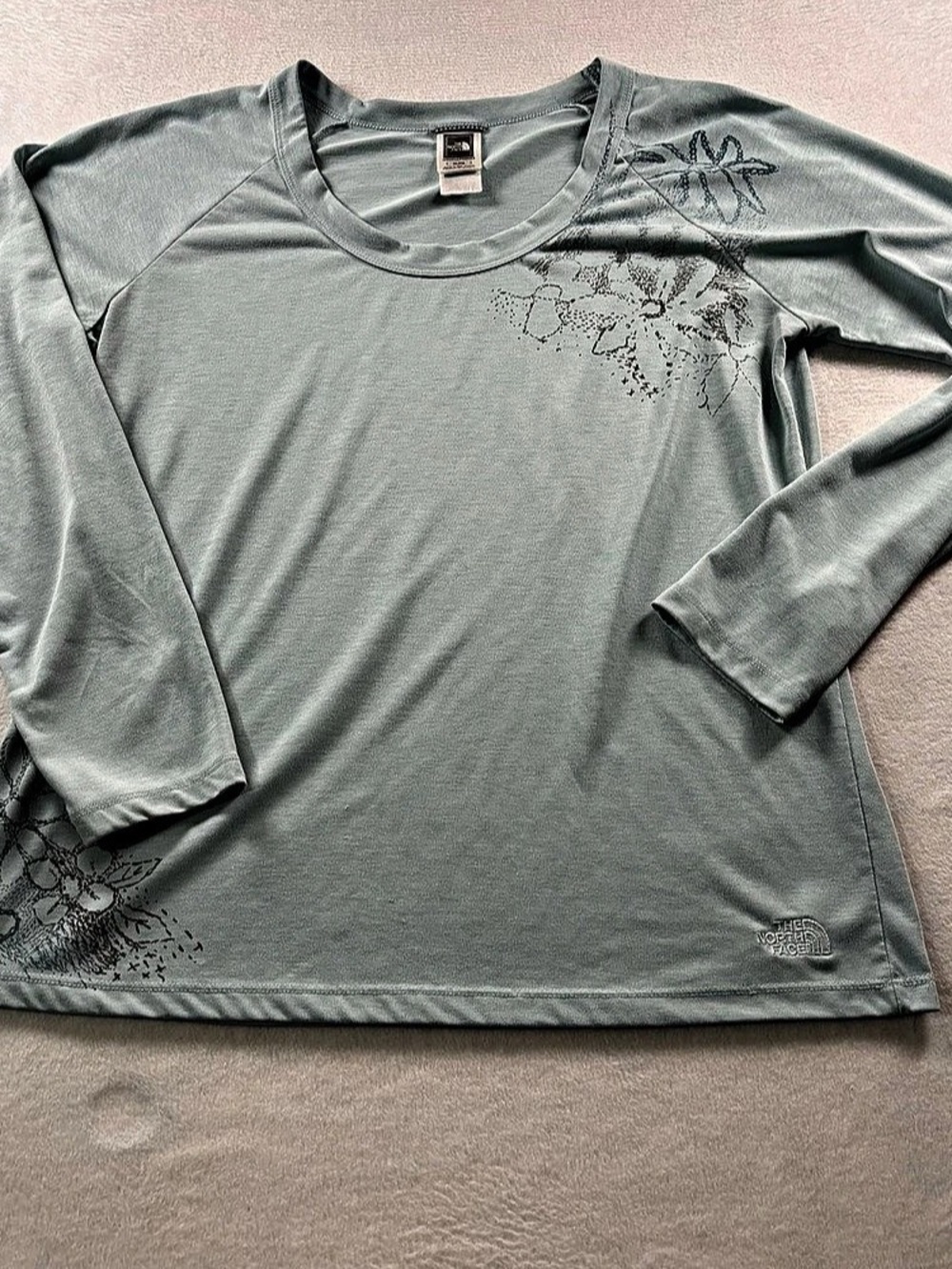 The North Face Long Sleeve Top in Dusty Blue XL